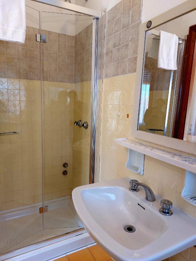 Hotel San Domingo Lido di Camaiore Kültér fotó