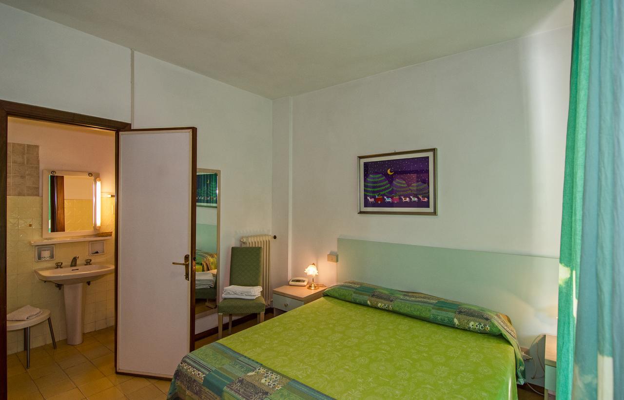 Hotel San Domingo Lido di Camaiore Kültér fotó