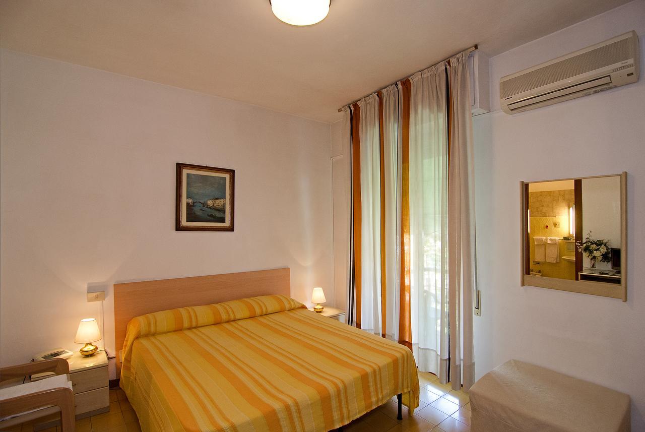 Hotel San Domingo Lido di Camaiore Kültér fotó